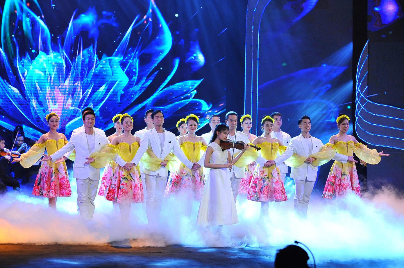 Tôn vinh những tấm gương có sức lan tỏa mạnh mẽ trong cộng đồng ảnh 23