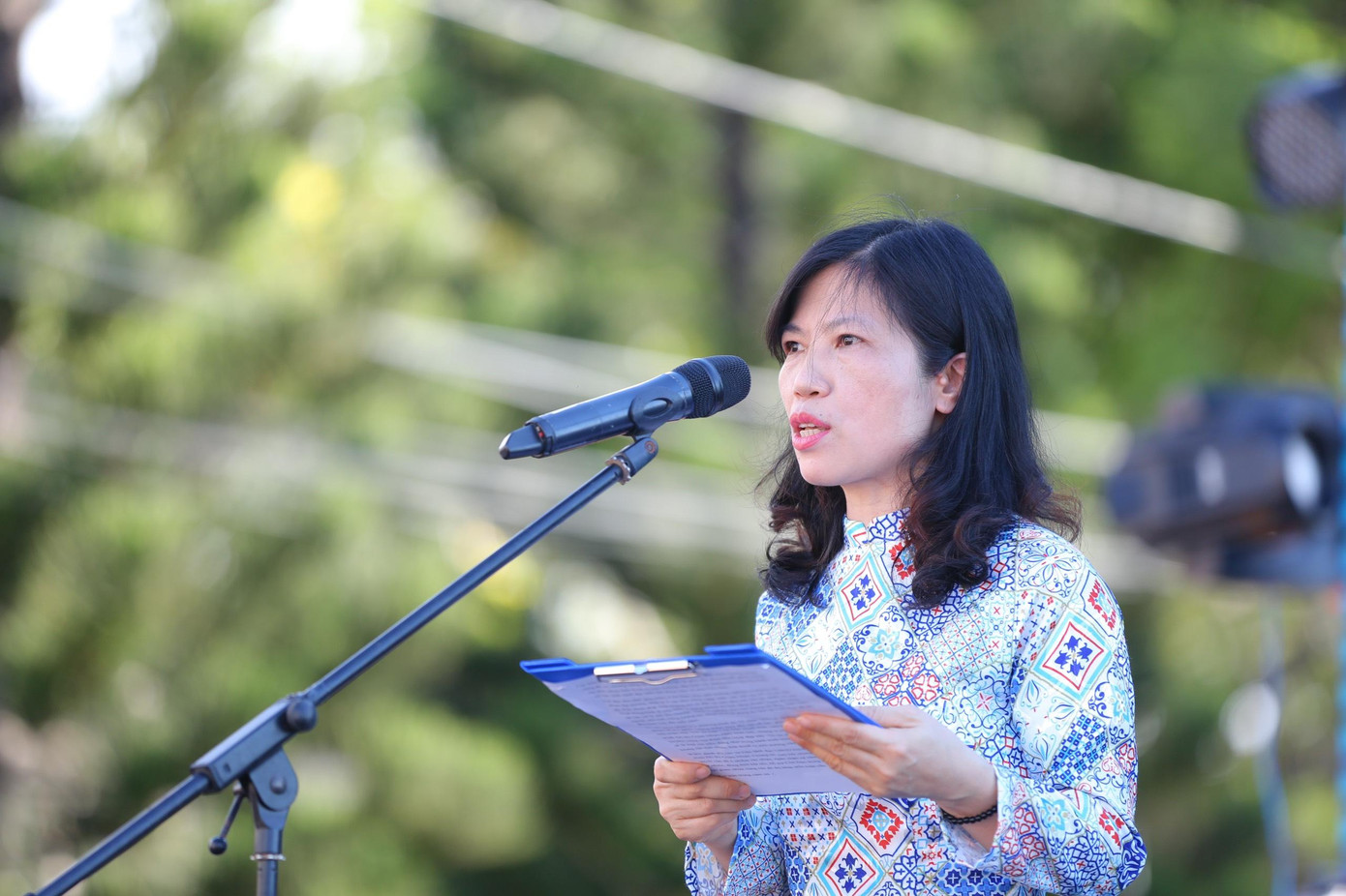 Thượng cờ Tổ quốc ở Côn Đảo linh thiêng ảnh 40 Thượng cờ Tổ quốc ở Côn Đảo linh thiêng ảnh 40