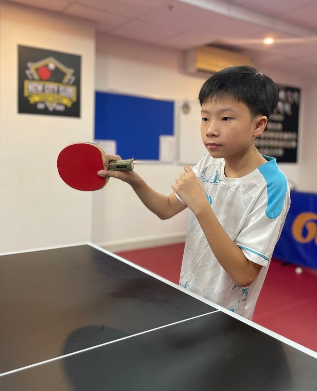 Theo cha của Nam Long, bé vẫn dành thời gian chơi những bộ môn yêu thích mỗi ngày. Ảnh: Gia đình cung cấp Theo cha của Nam Long, bé vẫn dành thời gian chơi những bộ môn yêu thích mỗi ngày. Ảnh: Gia đình cung cấp