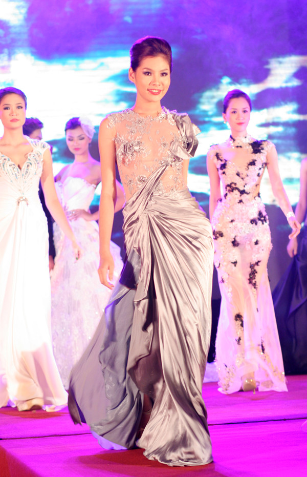 Top 10 Hoa hậu VIệt Nam 2010 Vũ Thu Hà