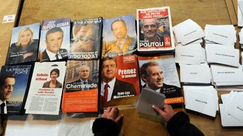 Lý lịch mười ứng cử viên tổng thống Pháp có tại các điểm bỏ phiếu