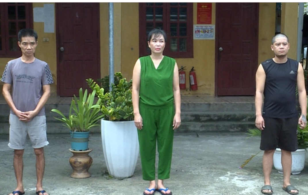 Các bị can trong vụ mua bán người. Các bị can trong vụ mua bán người.