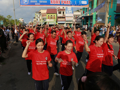 Chạy đồng hành. Chạy đồng hành