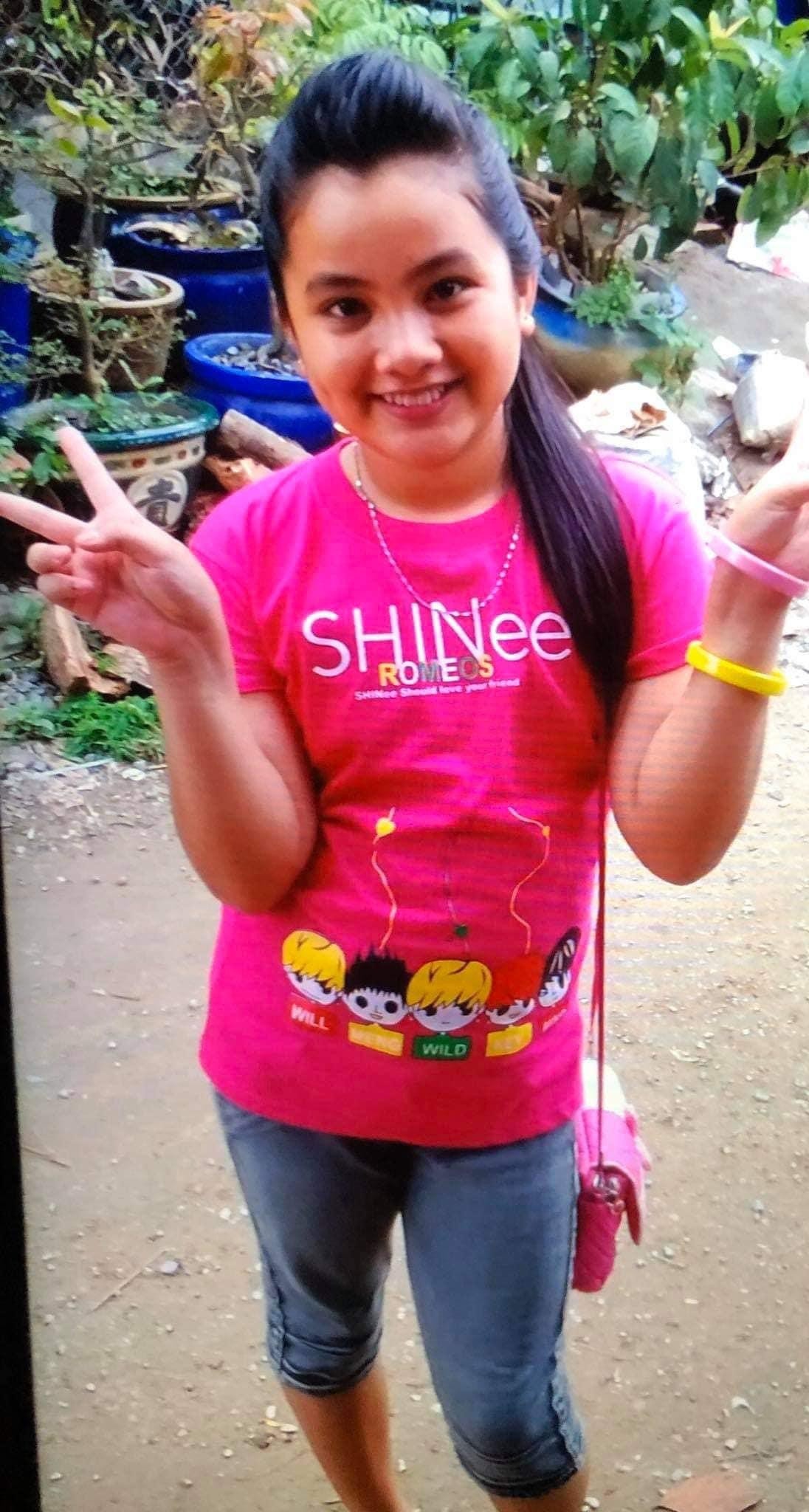 Người đẹp Cẩm Đan gây bất ngờ khi ngày nhỏ trông khá bụ bẫm.