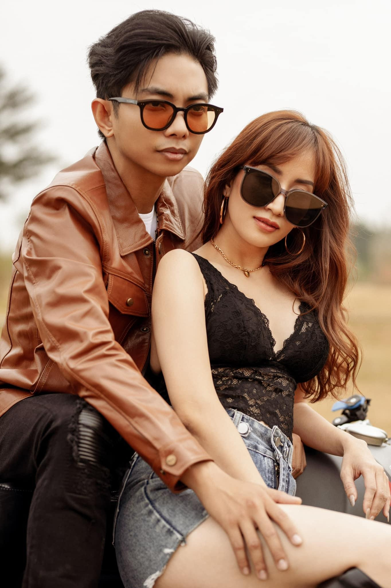 Đám cưới Khánh Thi- Phan Hiển có lẽ là sự kiện được chờ đợi nhất trong giới showbiz Việt năm nay. Bởi cặp đôi đã bên nhau hơn 10 năm và có hai con chung.