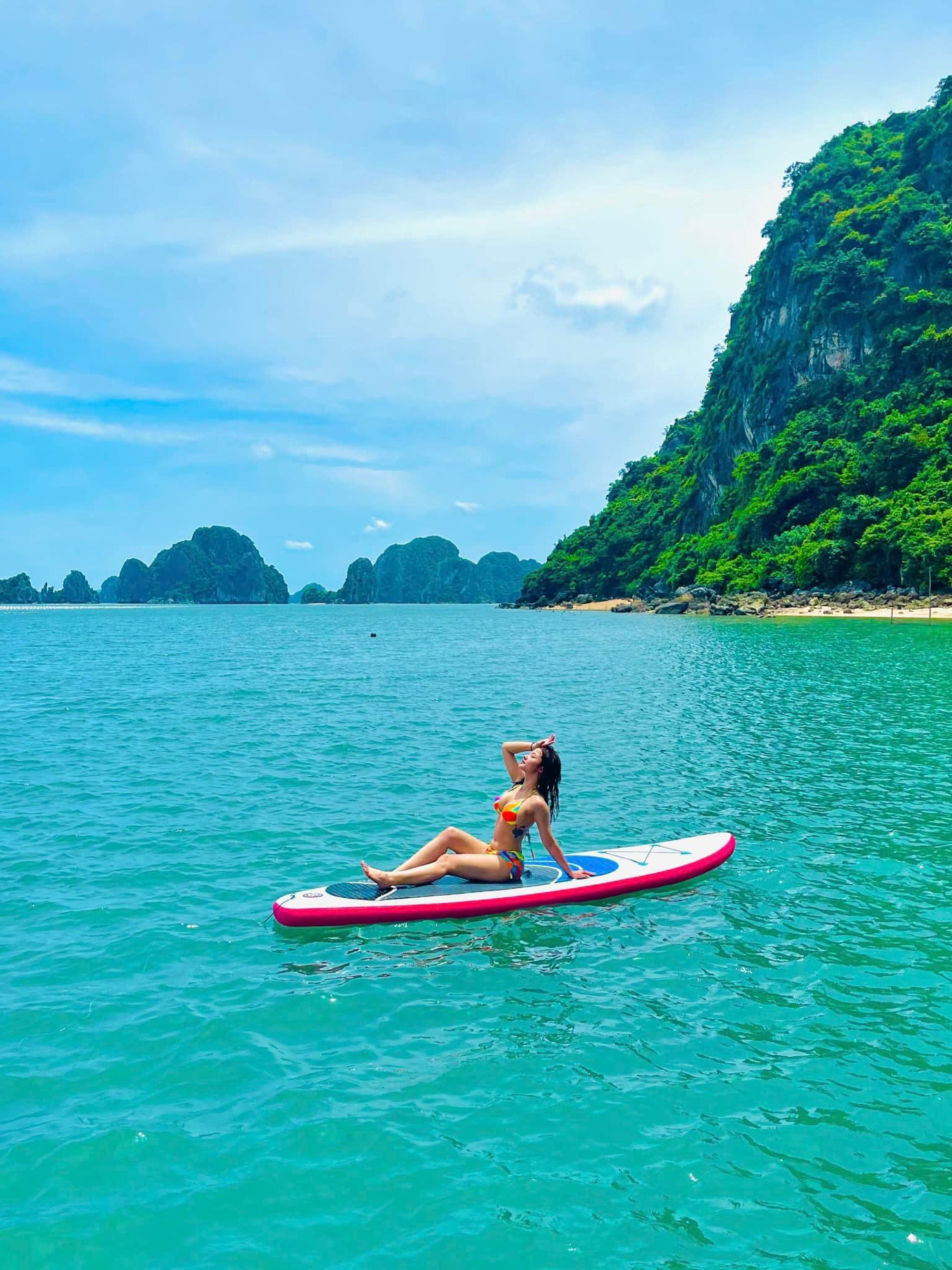 Huyền Thạch chia sẻ, cô theo đuổi phong cách sexy.