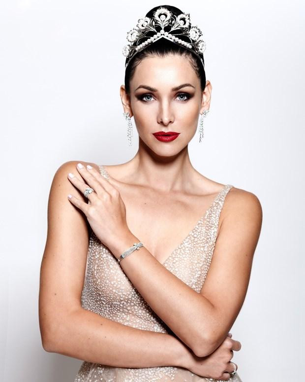 Hoa hậu Natalie Glebova.