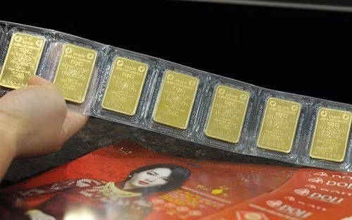 Trong 75 phiên đấu thầu vàng đã tổ chức tính tới thời điểm này, Ngân hàng Nhà nước đã bán ra thị trường 67,5 tấn vàng trên tổng số 71,7 tấn vàng được chào thầu.