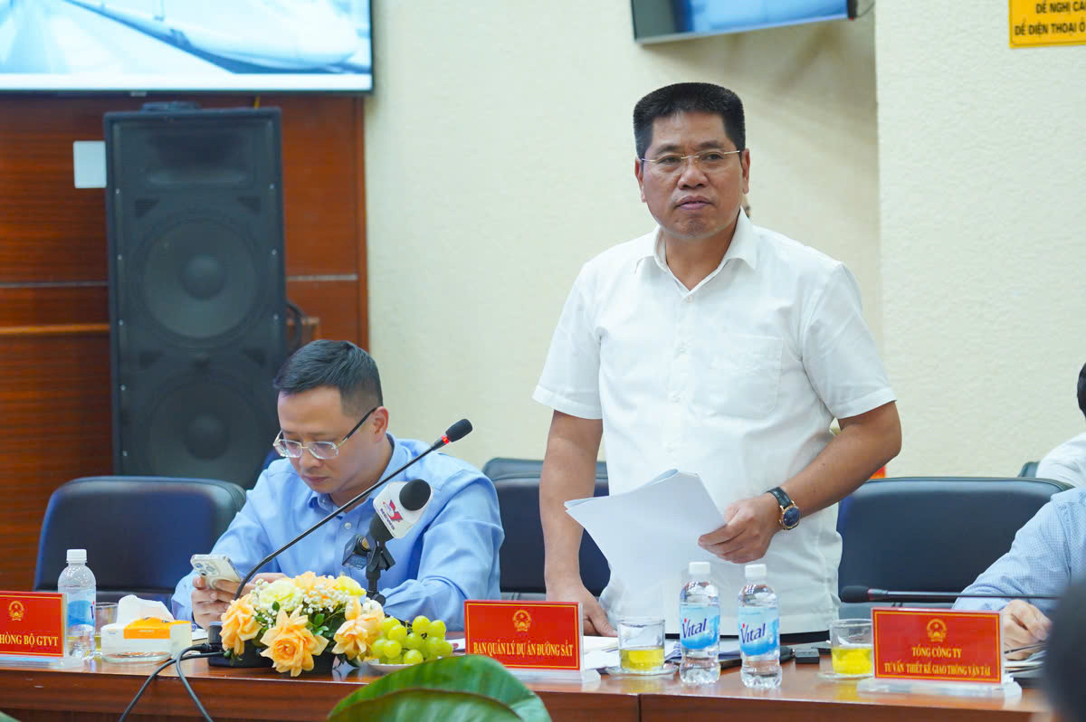 Ông Vũ Hồng Phương - Giám đốc Ban Quản lý dự án Đường sắt. Ảnh: Đức Nguyễn. Ông Vũ Hồng Phương - Giám đốc Ban Quản lý dự án Đường sắt. Ảnh: Đức Nguyễn.