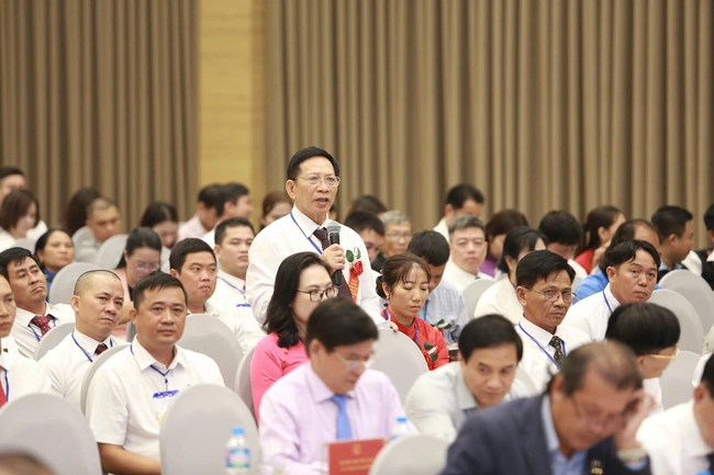 Ông Nguyễn Đức Mệnh, Nông dân Việt Nam xuất sắc tỉnh Hải Dương năm 2024. Ông Nguyễn Đức Mệnh, Nông dân Việt Nam xuất sắc tỉnh Hải Dương năm 2024.