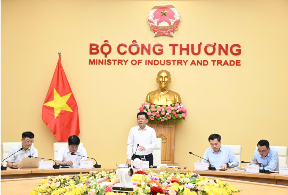 Lãnh đạo Bộ Công Thương yêu cầu tuyệt đối không để xảy ra thiếu điện năm 2025. Lãnh đạo Bộ Công Thương yêu cầu tuyệt đối không để xảy ra thiếu điện năm 2025.