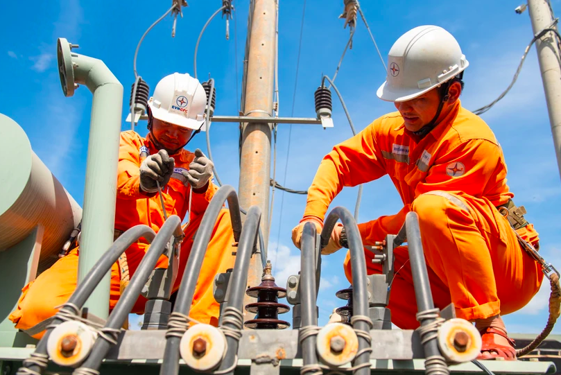 Ngoài việc tăng giá bán phù hợp, việc để EVN có lãi cần xuất phát từ nỗ lực giảm giá thành sản xuất điện. Ảnh EVNCPC. Ngoài việc tăng giá bán phù hợp, việc để EVN có lãi cần xuất phát từ nỗ lực giảm giá thành sản xuất điện. Ảnh EVNCPC.