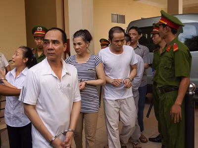 Áp giải Dũng “ben” và đồng phạm liên quan về trại giam