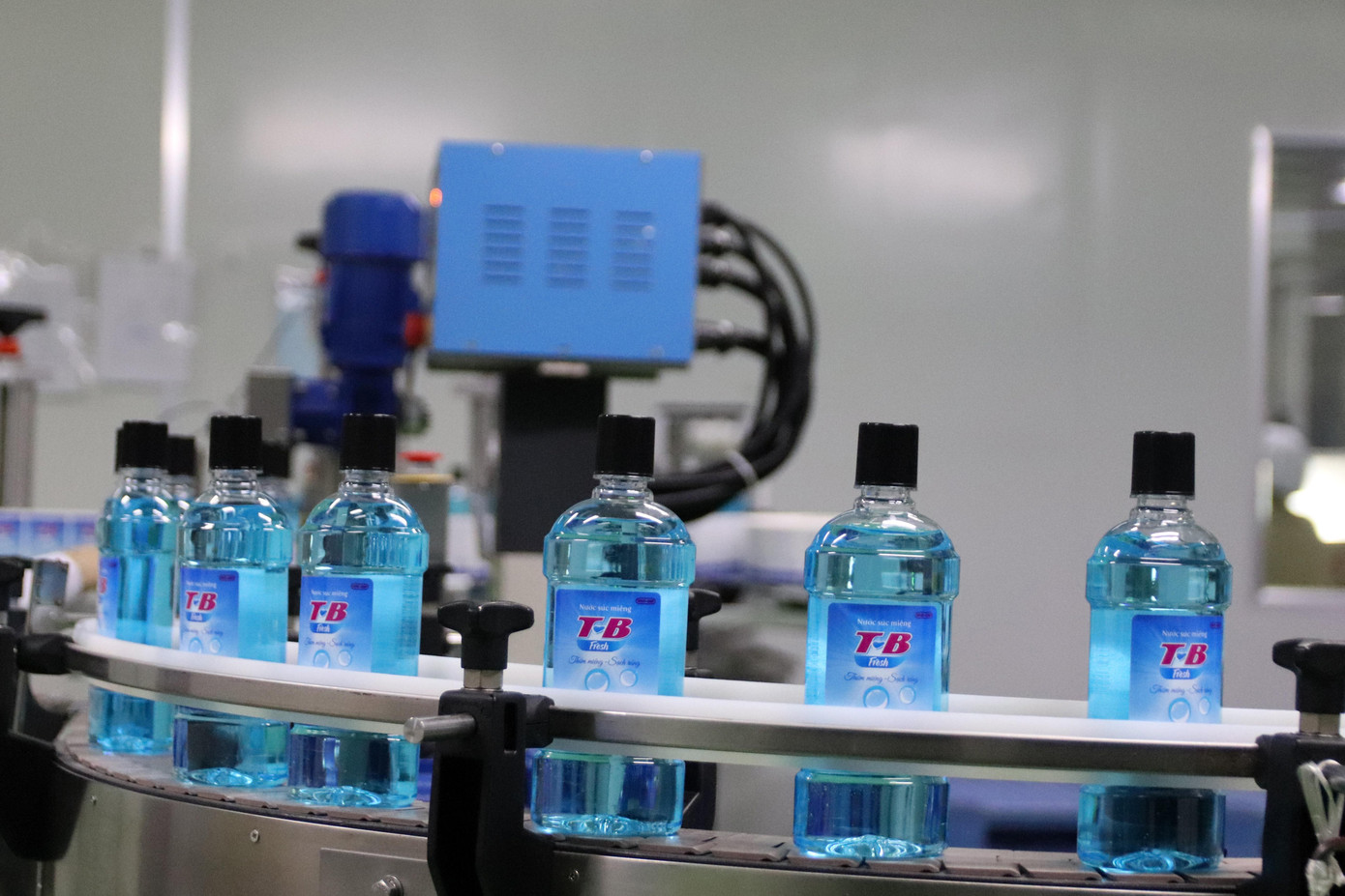Dây chuyền 4.0 sản xuất nước súc miệng TB Fresh Dây chuyền 4.0 sản xuất nước súc miệng TB Fresh