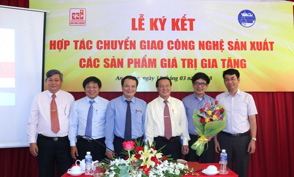 Tập đoàn Sao Mai & Viện Nghiên cứu Hải sản ký kết hợp tác ảnh 1