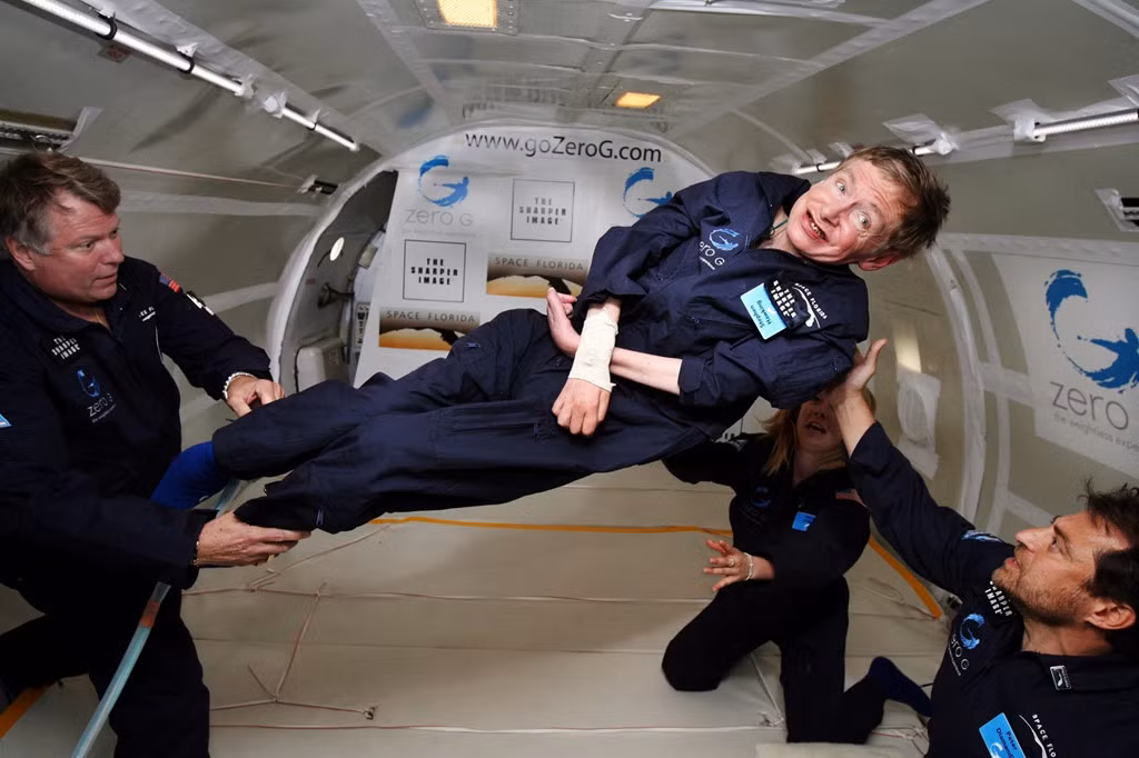 Nghị lực sống phi thường của Stephen Hawking đáng để người trẻ học hỏi ảnh 2