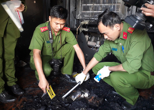 Thủ phạm từng đâm nạn nhân trong vụ cả nhà chết cháy ở Đà Lạt ảnh 1