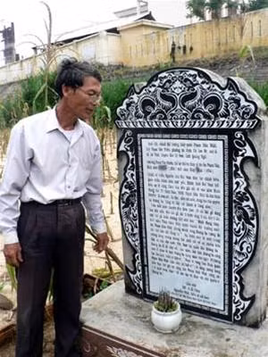 Ngôi mộ gió của tiền nhân Phạm Hữu Nhật