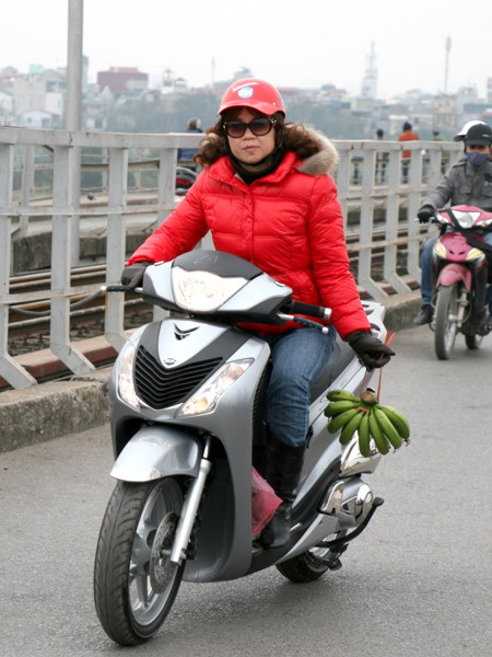 Chuối xanh không thể thiếu trong mâm cỗ cúng ông Công, ông Táo