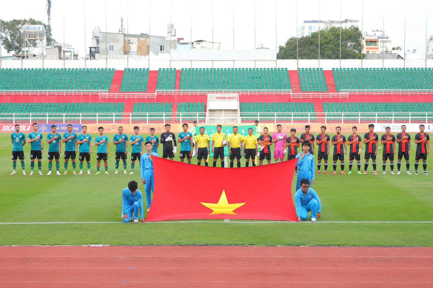 Trận mở màn Giải Tứ Hùng Chứng khoán LPBank 2024 giữa CLB TP.HCM và CLB Thanh Niên TP.HCM