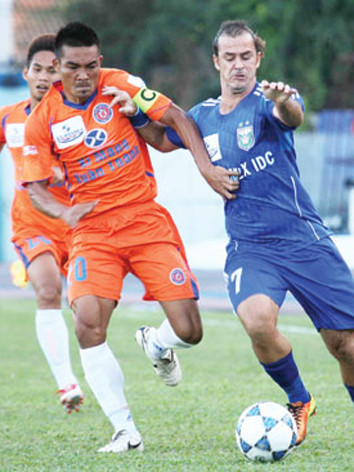 Cá cược bóng đá không chỉ có bóng đá quốc tế mà cả bóng đá nội. Ảnh: Bạch Dương. Cá cược bóng đá không chỉ có bóng đá quốc tế mà cả bóng đá nội. Ảnh: Bạch Dương