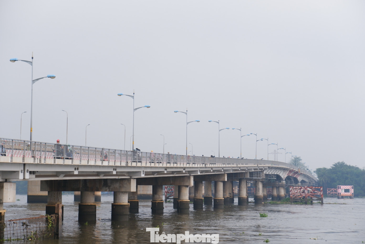 Cầu Bình Triệu 1 trên quốc lộ 13. Ảnh: Hữu Huy