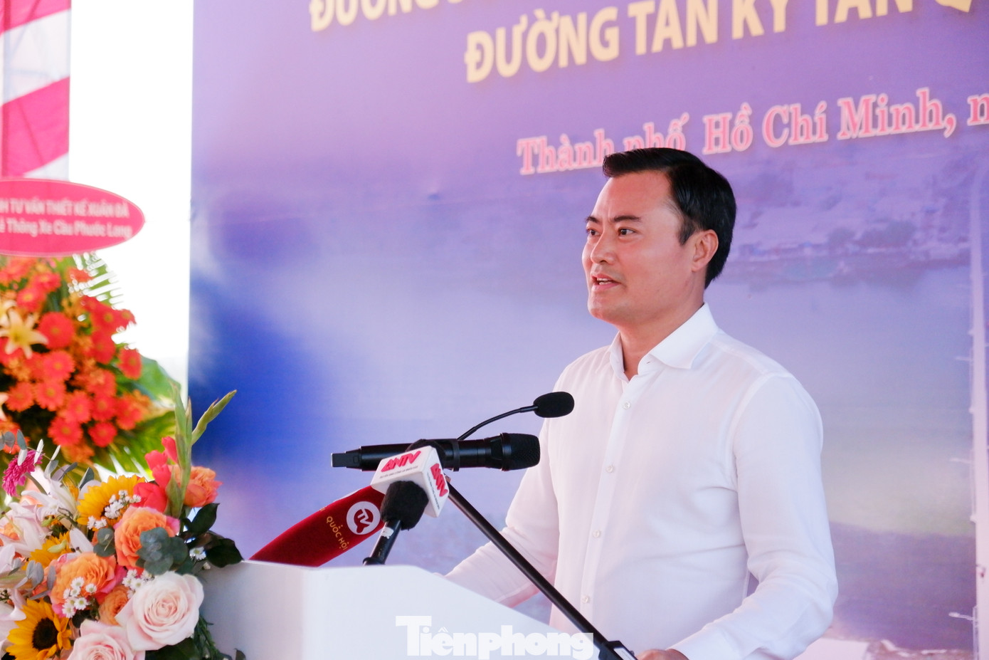 Phó Chủ tịch UBND TPHCM Bùi Xuân Cường phát biểu tại lễ thông xe.