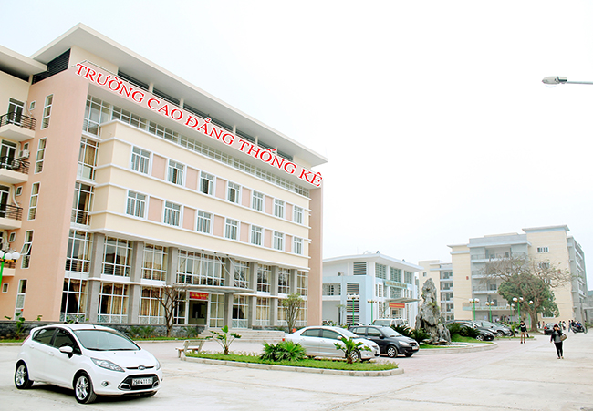 Trường Cao đẳng Thống kê đã qua 63 năm xây dựng và phát triển, tiền thân là trường Nghiệp vụ Thống kê Trường Cao đẳng Thống kê đã qua 63 năm xây dựng và phát triển, tiền thân là trường Nghiệp vụ Thống kê