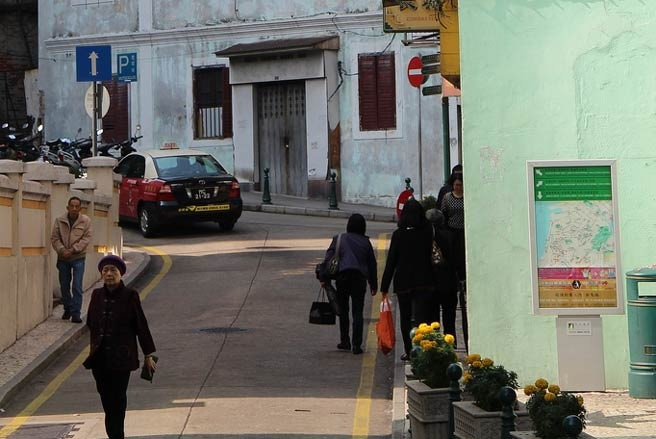 Ngày nay, những tòa nhà cũ vẫn được giữ lại, nhưng hình ảnh có phần tươi mới hơn. Ảnh: Skyscrapercity