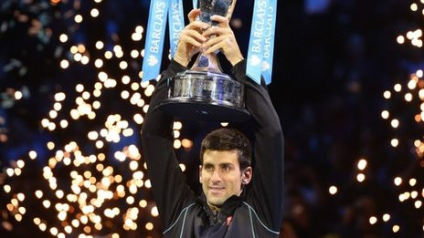 Djokovic bảo vệ thành công chức vô địch