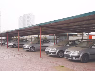 Các điểm đỗ xe ở Hà Nội hiện nay mới đáp ứng 10% nhu cầu của người dân Ảnh: T.Đảng