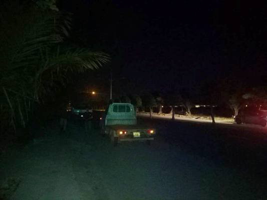 Va chạm với xe tải chở gà, xe cấp cứu nát đầu ảnh 2