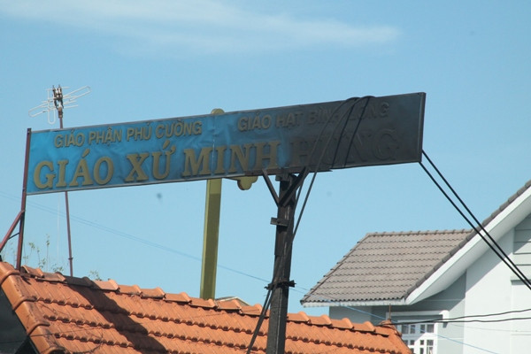 Hiện trường vụ cháy xe bồn khiến 6 người chết, 19 nhà cháy ảnh 7