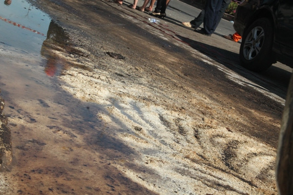 Hiện trường vụ cháy xe bồn khiến 6 người chết, 19 nhà cháy ảnh 10