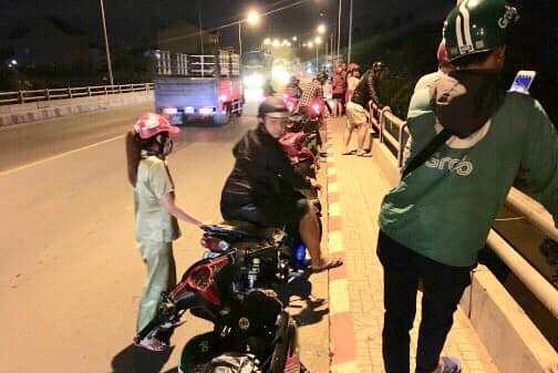 Thâu đêm tìm kiếm nam thanh niên nhảy cầu tự tử ảnh 2