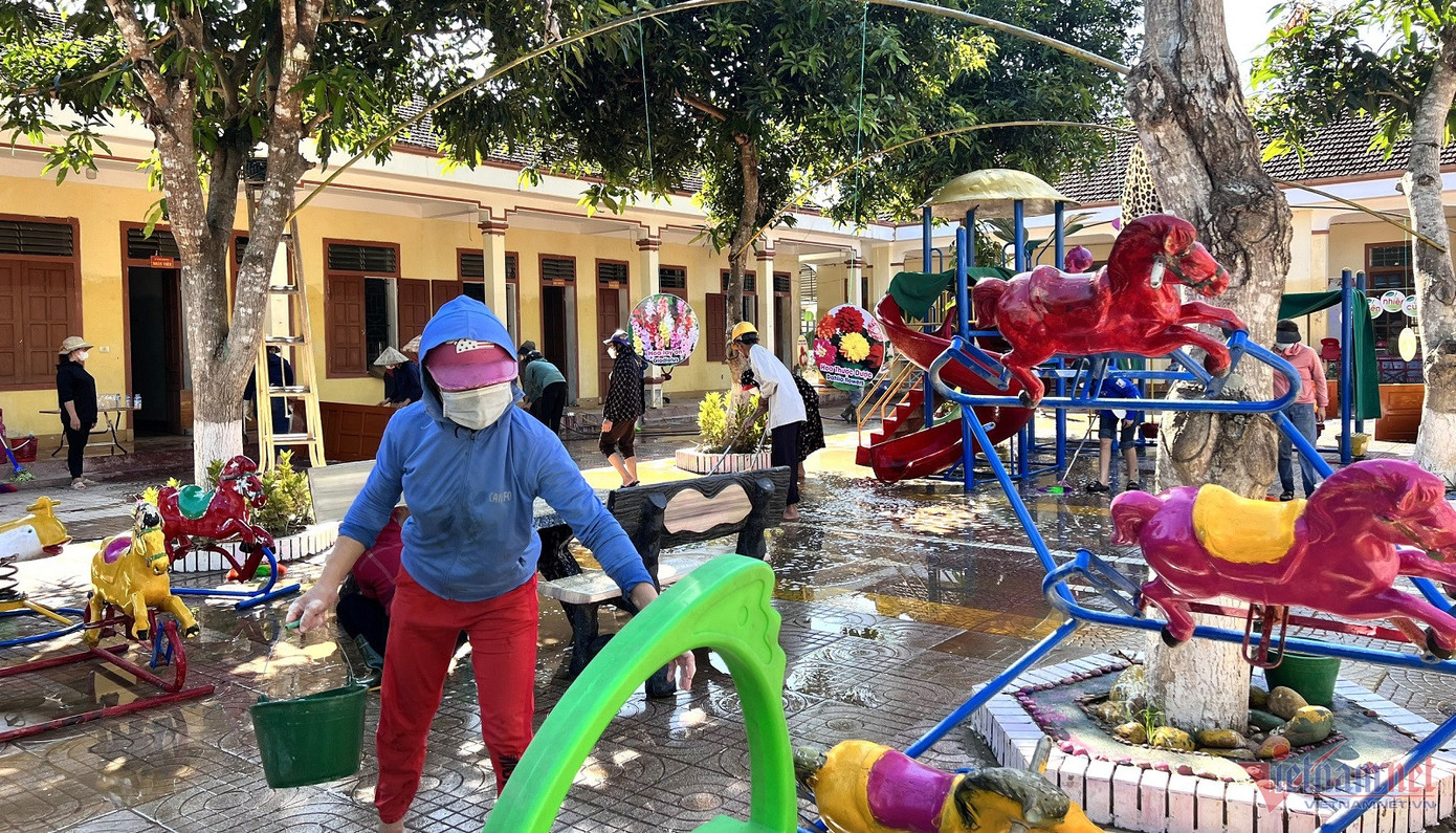 Đến nay, học sinh Trường Mầm non Châu Thắng vẫn chưa thể đến trường Đến nay, học sinh Trường Mầm non Châu Thắng vẫn chưa thể đến trường