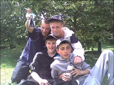 kẻ lười biếng . kẻ lười biếng