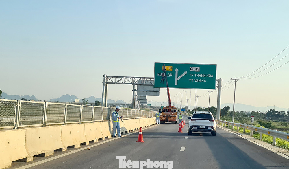 Dự án thành phần đầu tư xây dựng đoạn Mai Sơn - Quốc lộ 45, đoạn Quốc lộ 45 - Nghi Sơn và đoạn Nghi Sơn - Diễn Châu thuộc Dự án xây dựng một số đoạn đường bộ cao tốc trên tuyến Bắc - Nam phía Đông (giai đoạn 1) đưa vào khai thác từ ngày 1/9. Các biển chỉ dẫn trên cao tốc đã được điều chỉnh lại để phục vụ người dân thuận lợi trong đi lại.