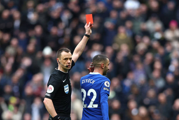 Bại trận 0-2 trước Tottenham, thầy trò HLV Porter có trận thứ 5 liên tiếp không biết mùi chiến thắng ảnh 11 Bại trận 0-2 trước Tottenham, thầy trò HLV Porter có trận thứ 5 liên tiếp không biết mùi chiến thắng ảnh 11