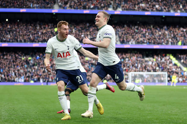 Bại trận 0-2 trước Tottenham, thầy trò HLV Porter có trận thứ 5 liên tiếp không biết mùi chiến thắng ảnh 12 Bại trận 0-2 trước Tottenham, thầy trò HLV Porter có trận thứ 5 liên tiếp không biết mùi chiến thắng ảnh 12