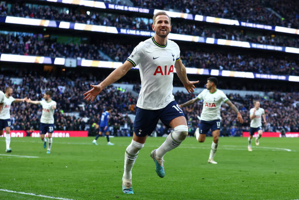 Bại trận 0-2 trước Tottenham, thầy trò HLV Porter có trận thứ 5 liên tiếp không biết mùi chiến thắng ảnh 17 Bại trận 0-2 trước Tottenham, thầy trò HLV Porter có trận thứ 5 liên tiếp không biết mùi chiến thắng ảnh 17