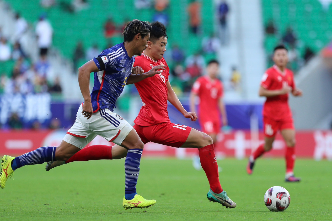 Việt Nam thua 2-4 đầy quả cảm trước Nhật Bản ảnh 42