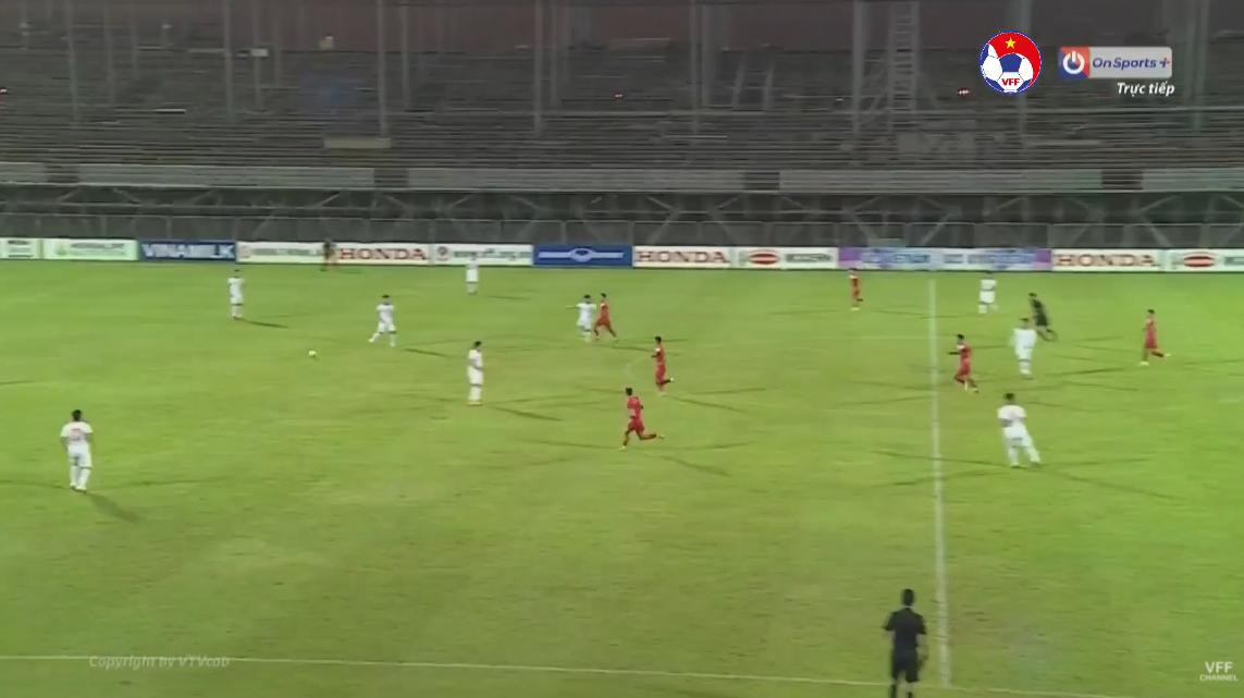 U22 Việt Nam vs U23 Kyrgyzstan 3-0: Những tín hiệu tích cực trên hàng công ảnh 3