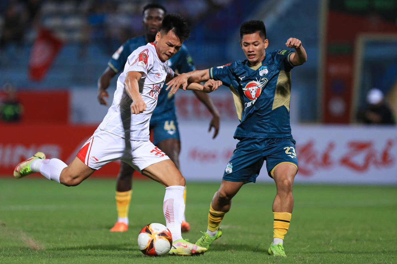 Đại thắng Viettel 4-1, HAGL có chiến thắng đầu tiên tại Night Wolf V-League 2023 ảnh 3 Đại thắng Viettel 4-1, HAGL có chiến thắng đầu tiên tại Night Wolf V-League 2023 ảnh 3