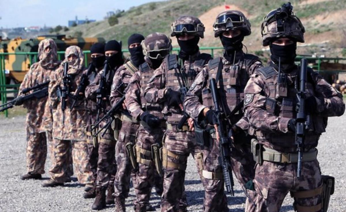 Đơn vị cảnh sát tinh nhuệ Polis-Özel-Harekat của Thổ Nhĩ Kỳ.