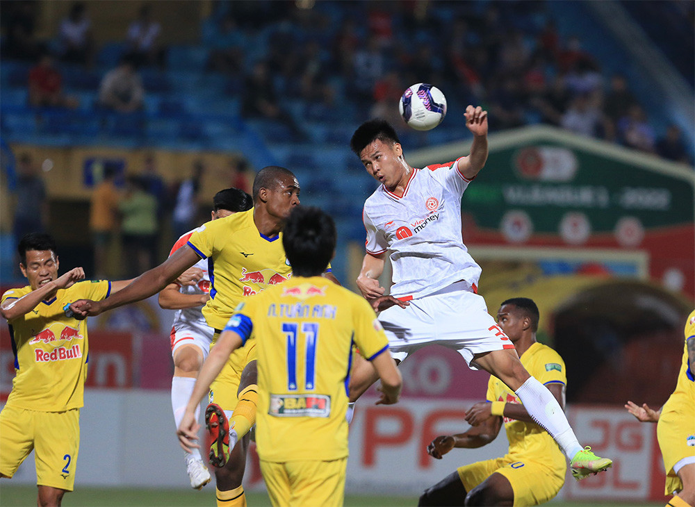 Viettel đang tấn công khá bế tắc Viettel đang tấn công khá bế tắc