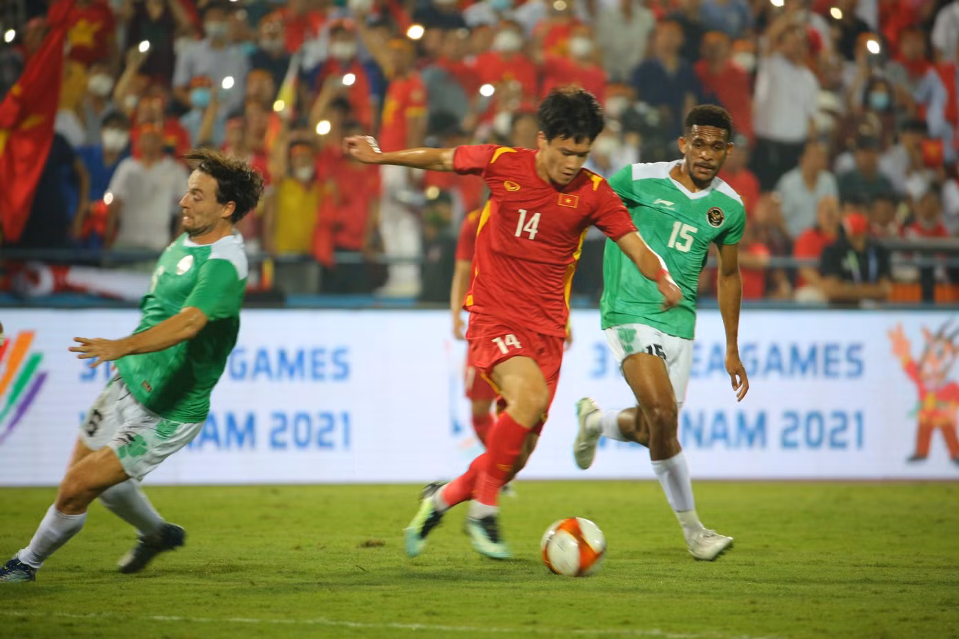 Mưa bàn thắng ở Việt Trì, U23 Việt Nam 'mở hàng' hoành tráng ảnh 23