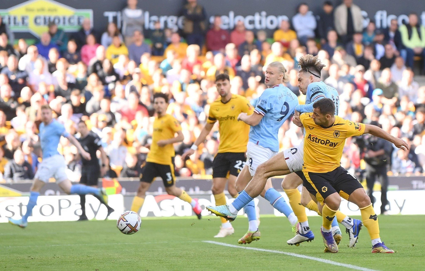 Erling Haaland đi vào lịch sử Ngoại hạng Anh trong ngày Man City đánh bại Wolves 3-0 ảnh 2 Erling Haaland đi vào lịch sử Ngoại hạng Anh trong ngày Man City đánh bại Wolves 3-0 ảnh 2