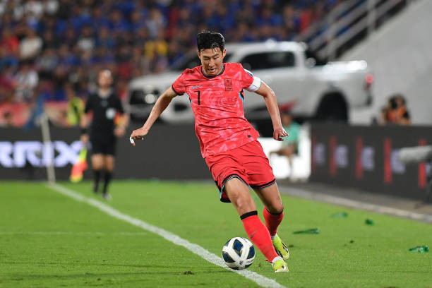 Thua đậm Hàn Quốc 0-3, Thái Lan hẹp cơ hội vào vòng trong ảnh 20 Thua đậm Hàn Quốc 0-3, Thái Lan hẹp cơ hội vào vòng trong ảnh 20