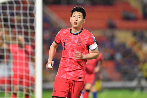 Thua đậm Hàn Quốc 0-3, Thái Lan hẹp cơ hội vào vòng trong ảnh 17 Thua đậm Hàn Quốc 0-3, Thái Lan hẹp cơ hội vào vòng trong ảnh 17